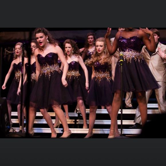 Prom dress - Picture 2 of 3